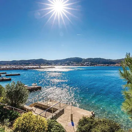 Amazing In With Wifi Supetarska Draga
