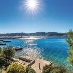 3 Bedroom Stunning In Supetarska Draga