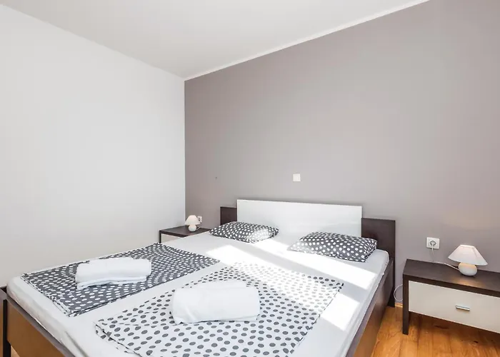 Apartament Stunning In *